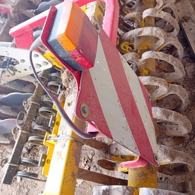 Déchaumeur à disques Pöttinger TERRADISC3501