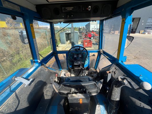 Tracteur agricole Ford 5610