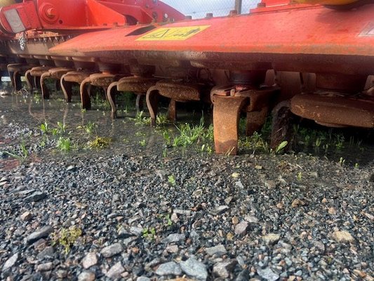 Herse rotative Kuhn HR 404