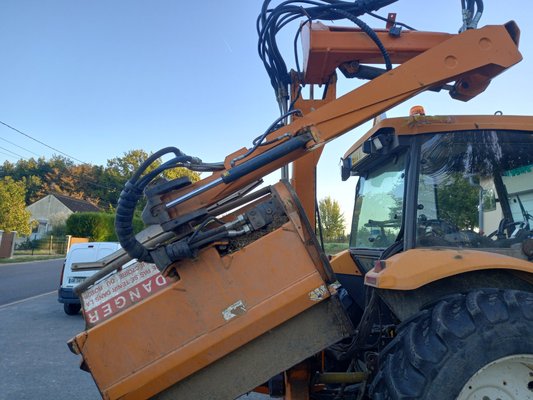 Epareuse Rousseau MINAUTOR 5000L