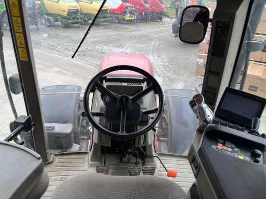 Tracteur agricole Case IH PUMA145