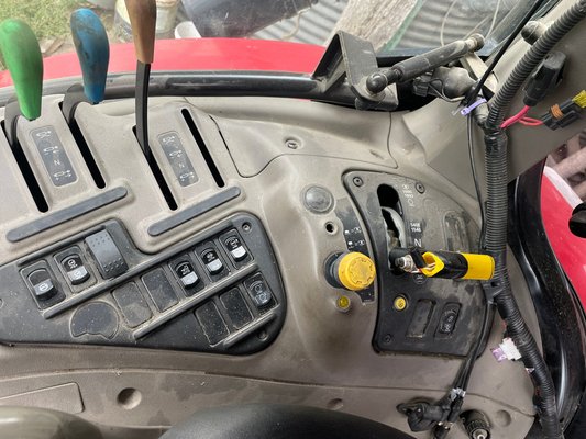 Tracteur agricole Case IH MAXXUM 115