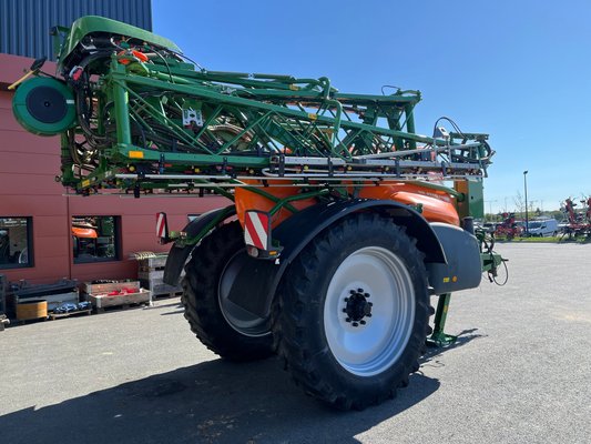 Pulvérisateur traîné Amazone UX 4200 SPECIAL