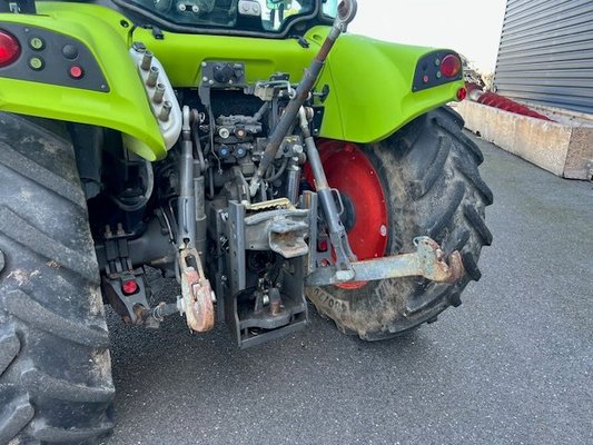 Tracteur agricole Claas ARION 420 T4f Advance