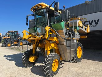 Machine à vendanger Gregoire G4.220 - 1