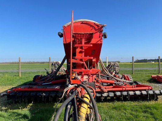 Semoir pour semis simplifié Kuhn SPEEDLINER 6000