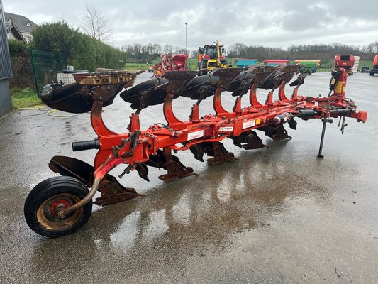 Charrue Gregoire Besson RWY 47