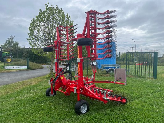 Désherbeur mécanique Einböck AEROSTAR 600