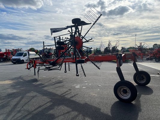 Andaineur Kubota RA 2069 VARIO