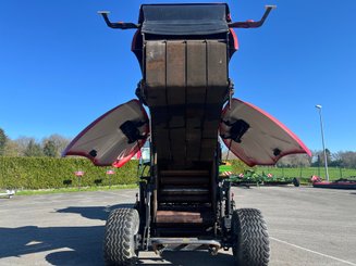 Presse à balles rondes Case IH RB 465 VC ROTOR FEEDER - 4