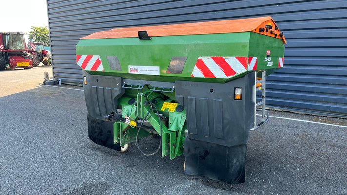 Distributeur d'engrais Amazone ZATS3200