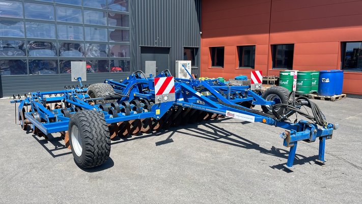 Déchaumeur à disques Köckerling REBELL 520T