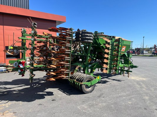 Semoir pour semis simplifié Amazone cirrus 4001 spécial