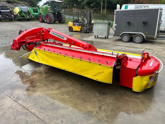 Faucheuse conditionneuse Pöttinger NOVACAT 352 ED 