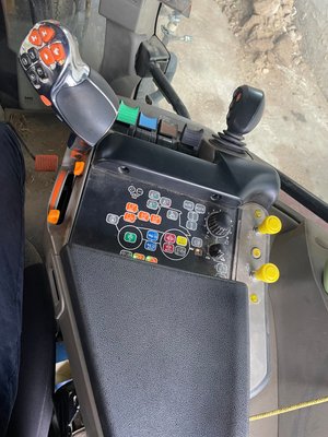 Tracteur agricole Case IH MAXXUM 125 CVXDRIVE STAGE 5