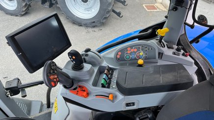 Tracteur agricole New Holland T6.160 Auto Command - 8