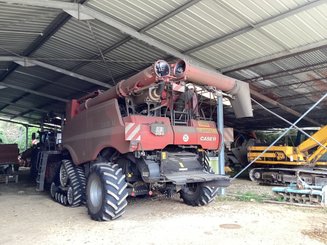Moissonneuse batteuse Case IH AXIAL FLOW 8250 ST5 - 3