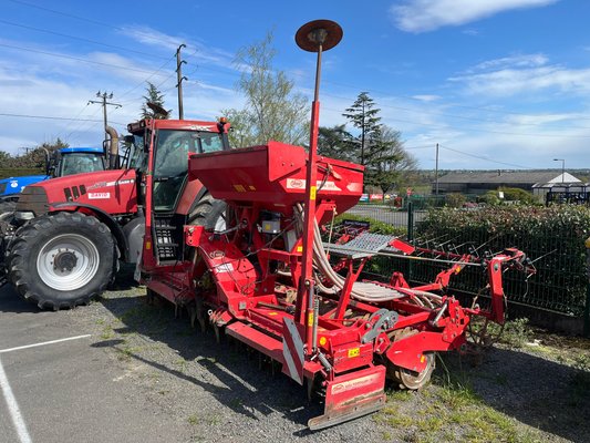 Combiné de semis Vicon AIRSEM XT-C + TOPTILLER 