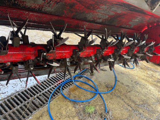 Faucheuse conditionneuse Pöttinger NOVACAT 352 ED 