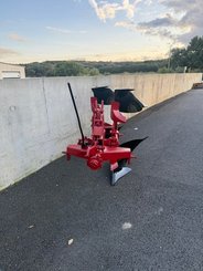 Charrue Massey Ferguson 365 - 1