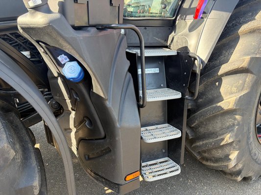 Tracteur agricole Case IH OPTUM 250 CVXDRIVE AFS CONNECT