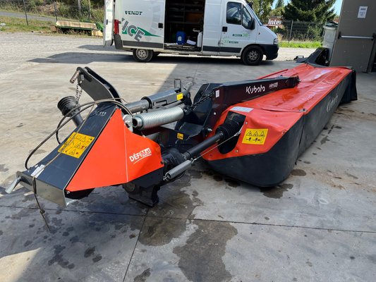 Faucheuse Kubota DM3040