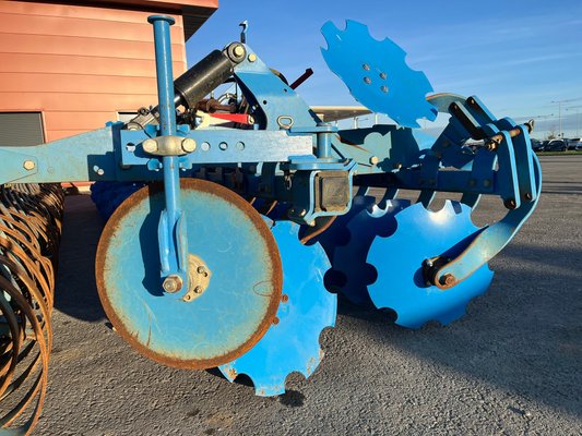 Déchaumeur à disques Lemken HELIODOR 9/700K