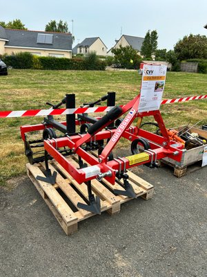 Travail du sol Quivogne CULTIVATEUR T25 5 DENTS