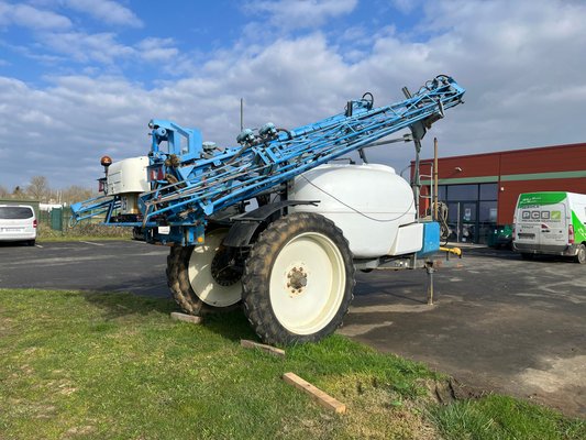 Pulvérisateur traîné Evrard METEOR 3400