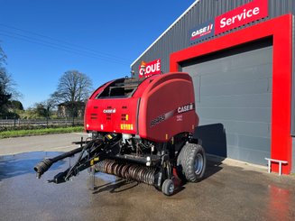 Presse à balles rondes Case IH RB 465 VC ROTOR FEEDER - 1