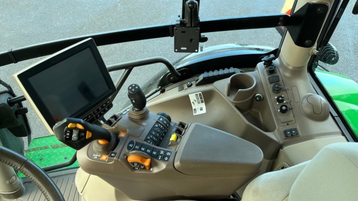 Tracteur agricole John Deere 6250 R