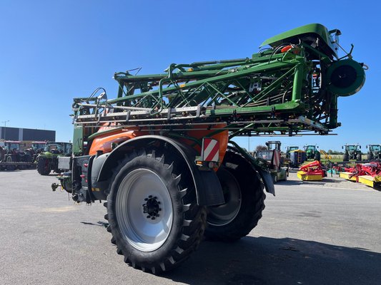 Pulvérisateur traîné Amazone UX 4200 SPECIAL