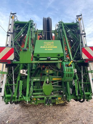 Pulvérisateur porté Amazone UF TWIN 3002