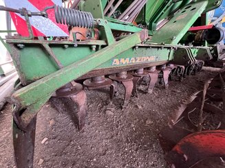 Herse rotative Amazone KG402 - 4