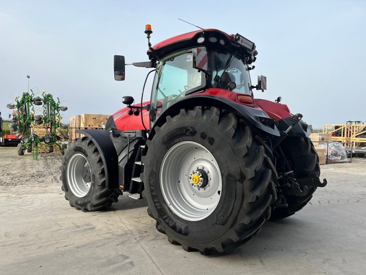 Tracteur agricole Case IH OPTUM 300 CVX DRIVE