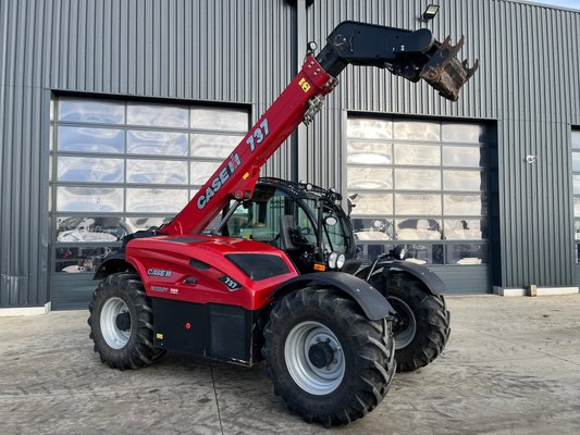 Chariot télescopique agricole - FARMLIFT 737