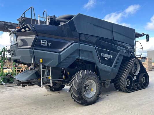 Moissonneuse batteuse Fendt IDEAL 8