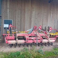 Déchaumeur à disques Pöttinger TERRADISC3501 - 1