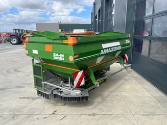 Distributeur d'engrais Amazone ZAM ULTRA 3000 - 3