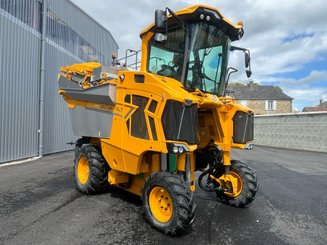 Machine à vendanger Gregoire Viticole GL7.4 - 1