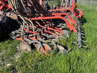 Semoir pour semis simplifié Kuhn SPEEDLINER 6000 - 3