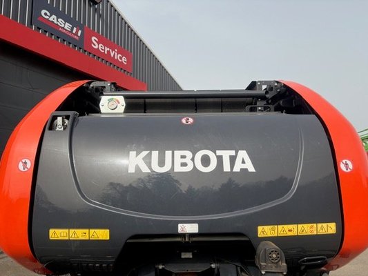 Presse à balles rondes Kubota BV 5160