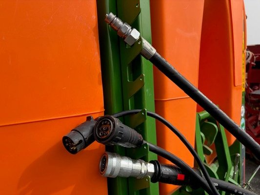 Pulvérisateur porté Amazone UF 1602 - SUPER -S2 28 PREMIUM