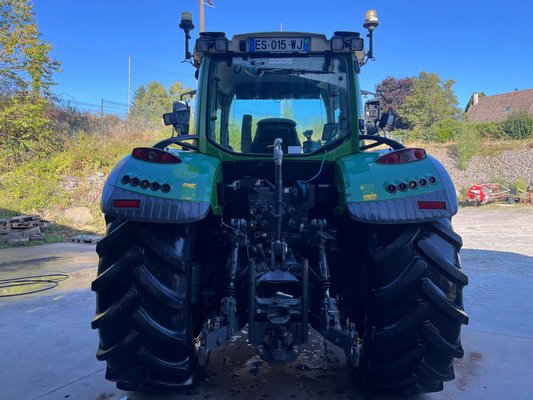 Tracteur agricole Fendt 720 S4 POWER - 185