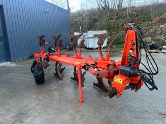 Charrue Kuhn Vari-master152 - 1