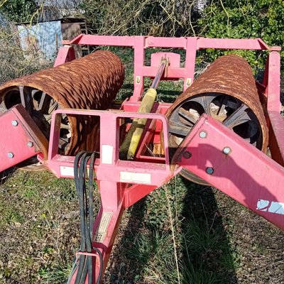 Rouleau Rau LAND ROLLER