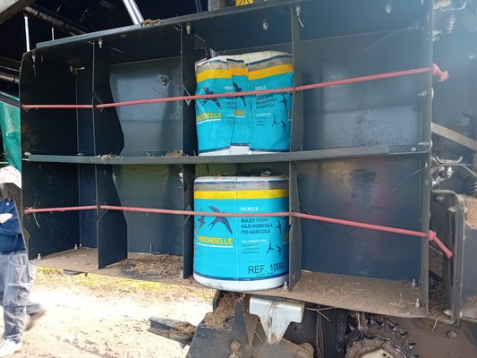 Presse à balles rondes Kubota BV 5160