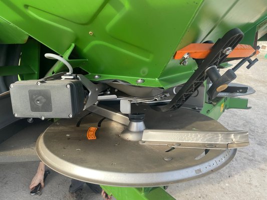 Distributeur d'engrais Amazone ZAM PROFIS HYDRO