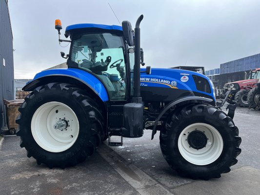 Tracteur agricole New Holland T7.185 AC T4 - 140