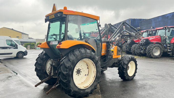 Tracteur agricole Renault ERGOS 100